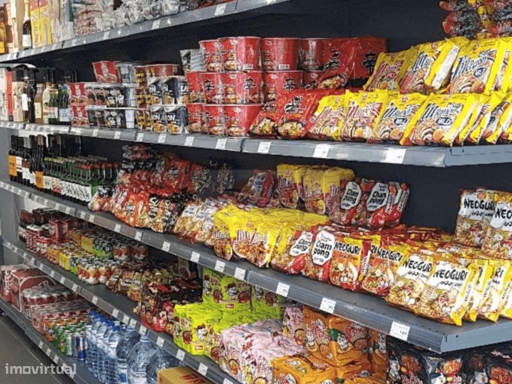 Oportunidade Imperdível! Loja Comercial em Funcionamento - Grande imagem: 2/3