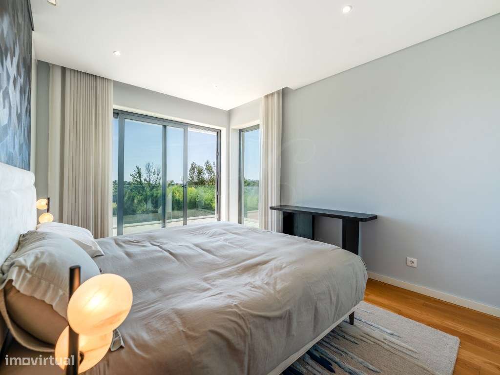 Moradia T8 c/Piscina | Queijas-29