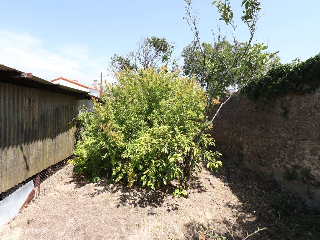 Casa Antiga T1 para recuperar - Ovar-21