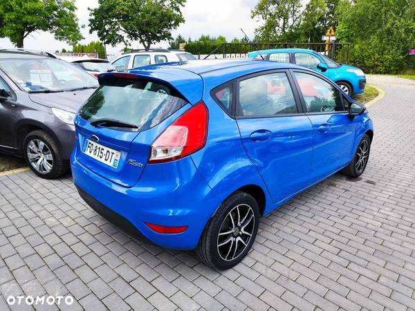 Ford Fiesta 1.5 TDCi Ambiente - 37