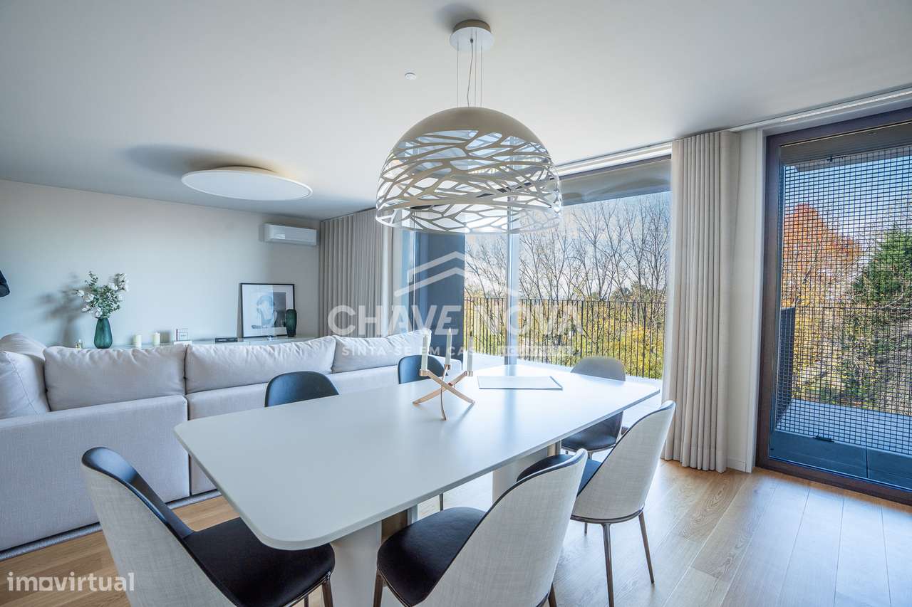 T4 NOVO c/ 148m - Pronto Escriturar - Condomínio Fechado - Grande imagem: 5/20