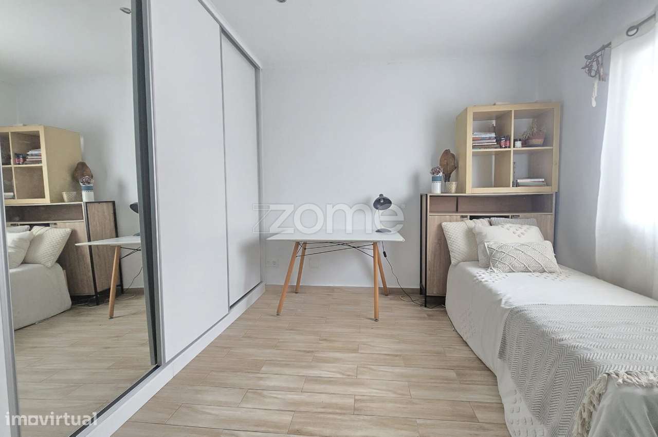 Moradia T2 Térrea Renovada com Quintal – Fajã de Baixo - Grande imagem: 3/23