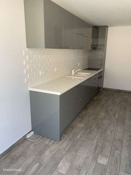 Alugo T2 em quarteira para um período de 5 meses  , valor  950€/ mês - Grande imagem: 4/11