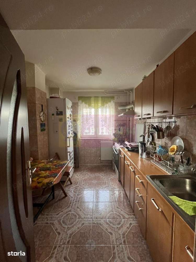 Vanzare apartament 3 camere Unirii-Carrefour - Imagine principală: 4/10