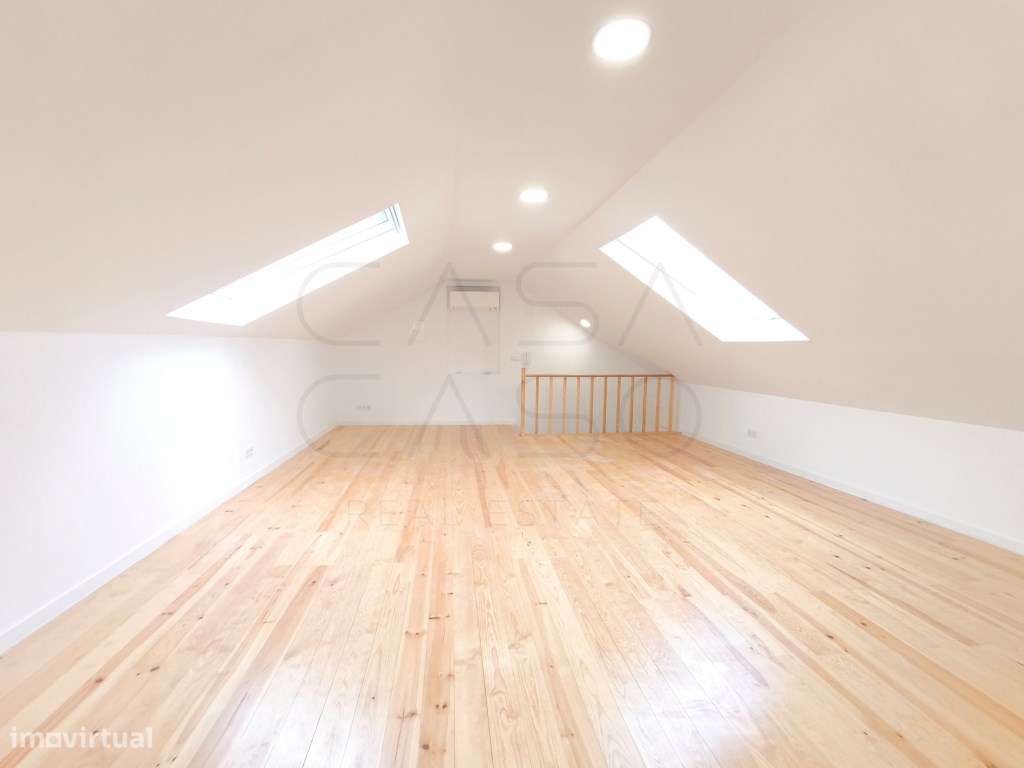 Prédio totalmente remodelado com 3 apartamentos independentes na Ba...-0