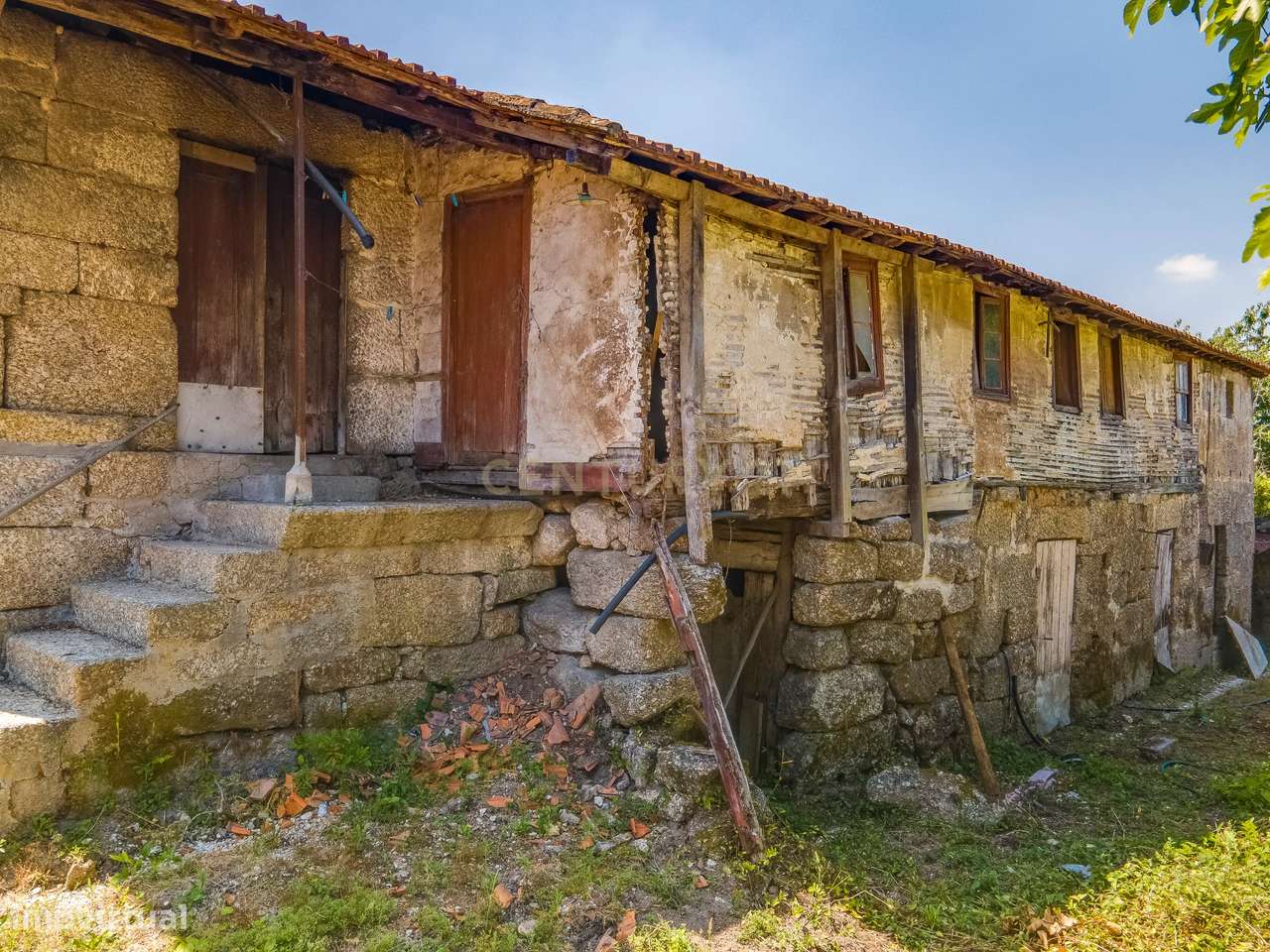 Moradia para restauro em São Martinho de Recezinhos, Penafiel - Grande imagem: 4/21