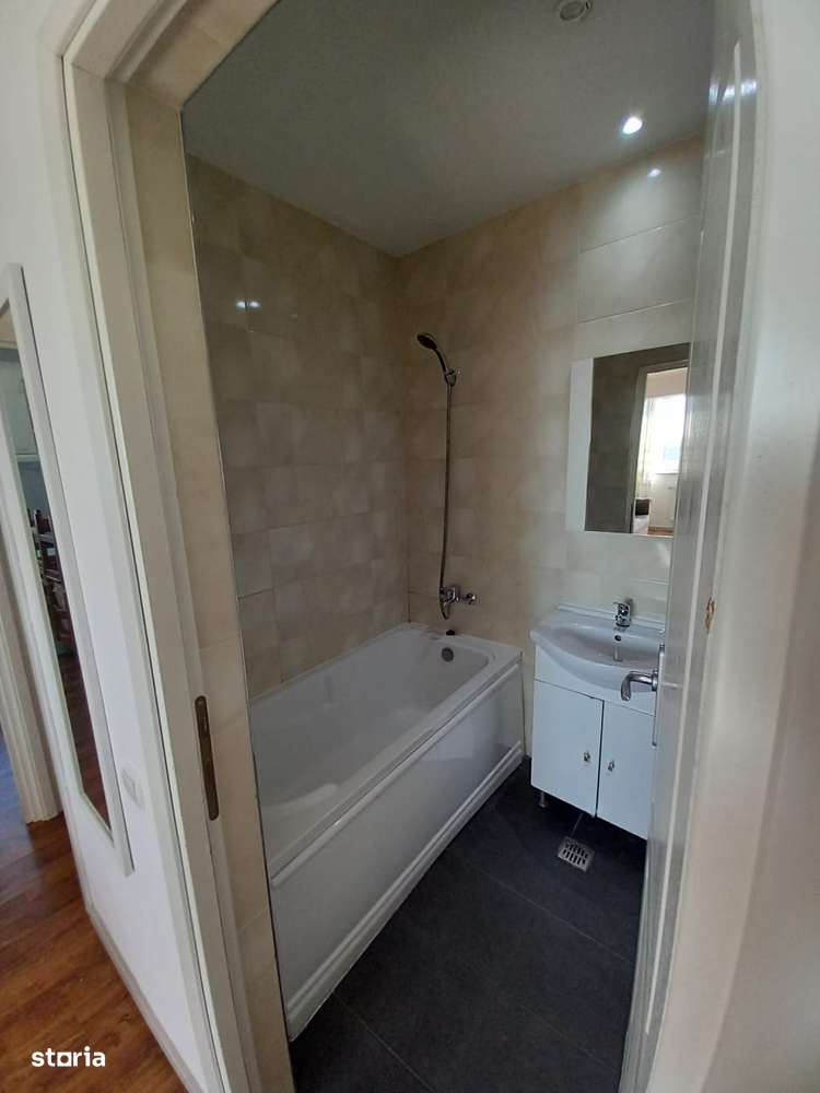 G.Enescu-Bloc Nou-Apartament 2 camere mobilat, pret 77000E.-10