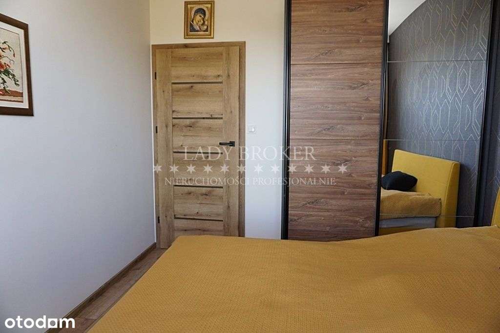 Stylowe 4 pokoje z wyposażeniem i komórką lok.-14