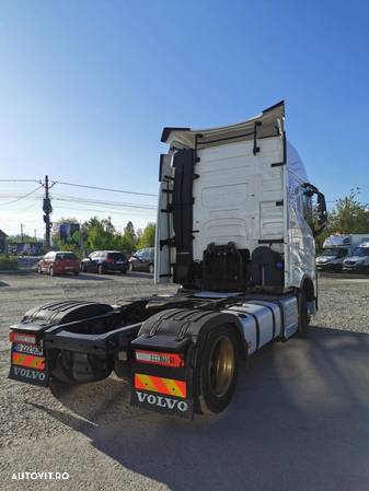 Volvo FH 500 Mega - 4