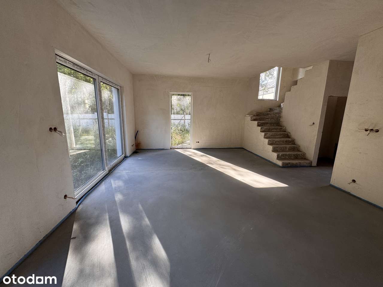 Osiedle Skrzetuskiego Etap II - narożny segmenty z dużym ogródkiem - Pełny obrazek: 5/12