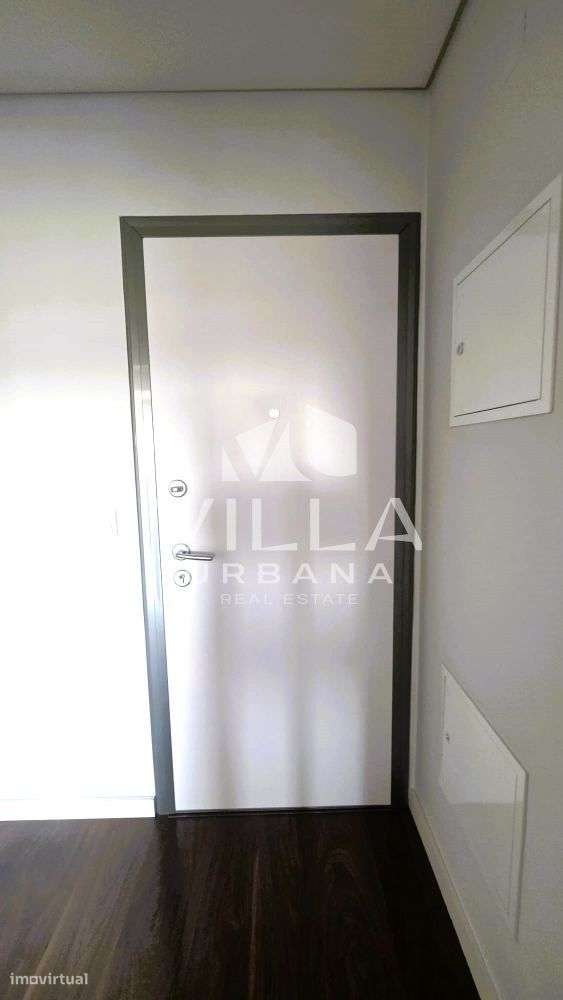 Apartamento T2 Semi-Novo a 2 minutos do C. C. Rio Sul-10