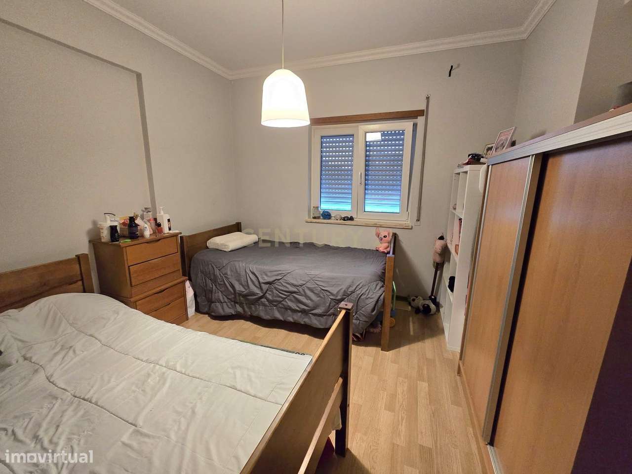 Apartamento T2 na Quinta do Conde-10
