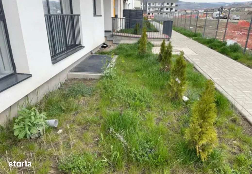 OPORTUNITATE !!! APARTAMENT 3 CAMERE CU GRADINA-16