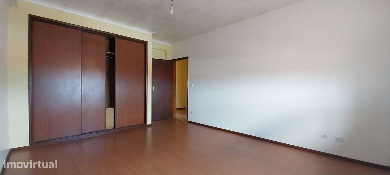 Moradia em Marinha Grande, Moita-18