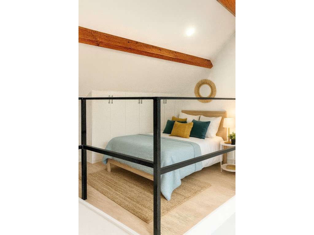 Moradia T0 a Estrear com Mezanine-6