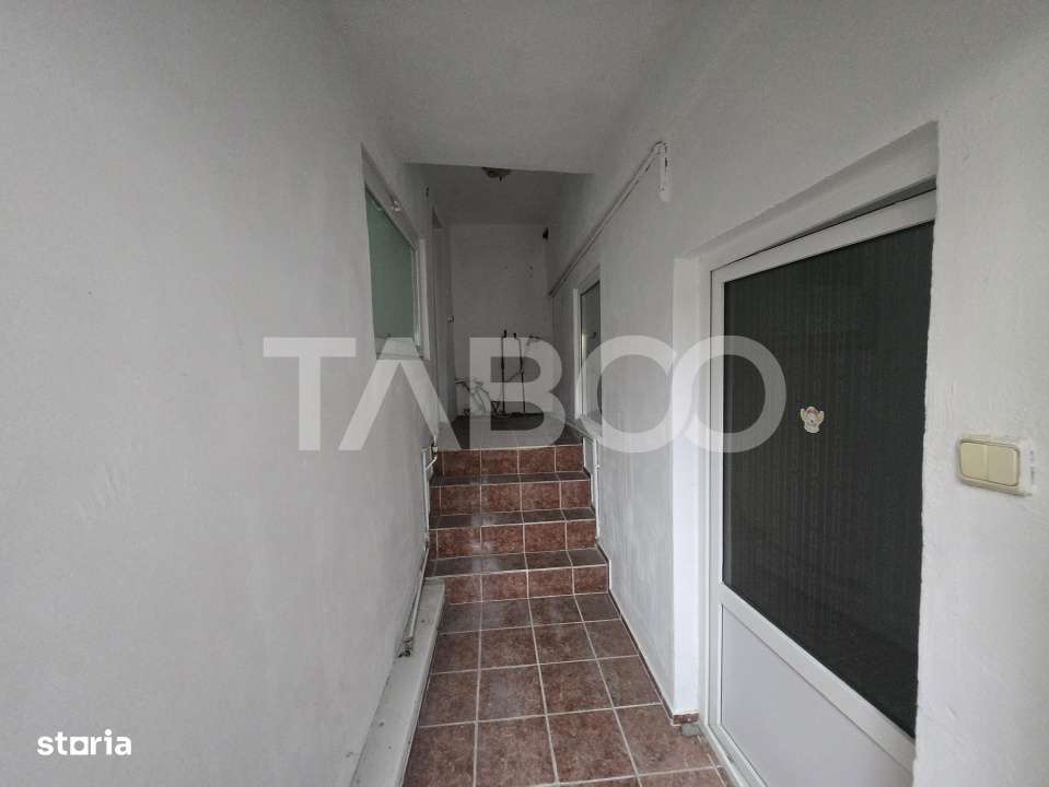 Casa individuala de vanzare 54 mpu curte 69 mp zona Central Sibiu-9