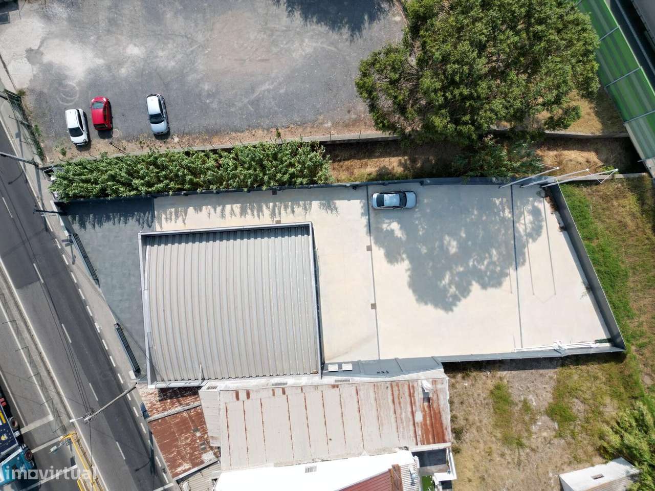 Armazém com Logradouro na EN1 | Vila Franca de Xira-12