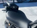 Yamaha R 7 (MIDNIGHT BLACK) - 11