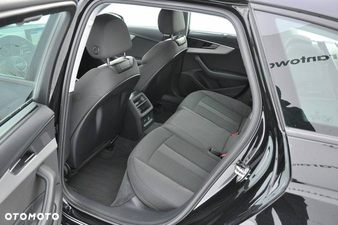 Audi A4 2.0 TDI S tronic - 18