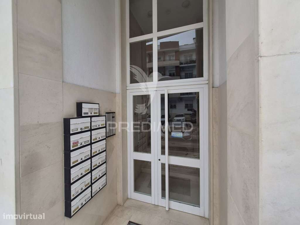 Apartamento T2-3Ass.Feijó-Vale Flor de Baixo-Almada - Grande imagem: 4/32