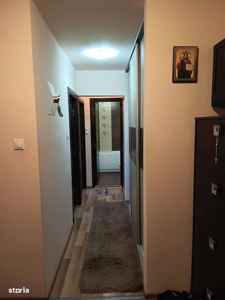 Apartament 3 camere, finisat, mobilat , etaj 1 - Stadion , garaj - Imagine principală: 3/7
