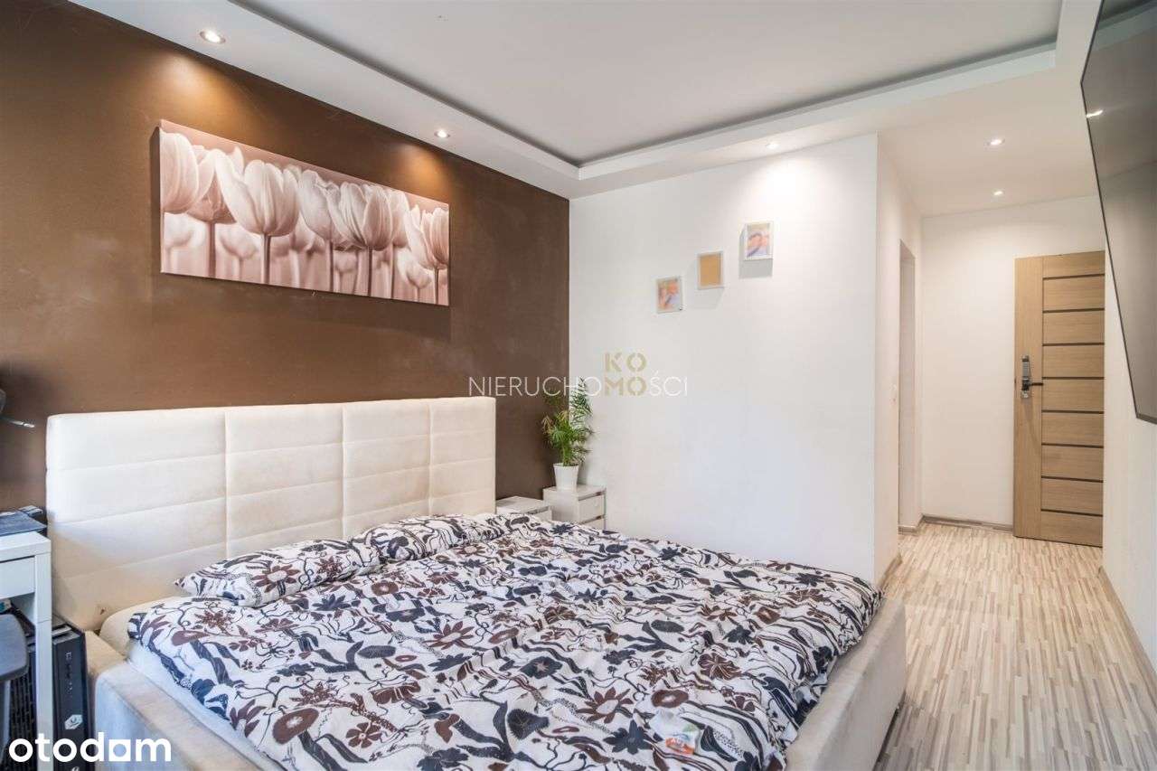 Duży taras / 2 miejsca garażowe / kom. lok. / Nowe-12