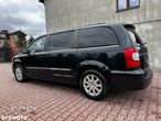 Chrysler Town & Country 3.6 Limited - 10