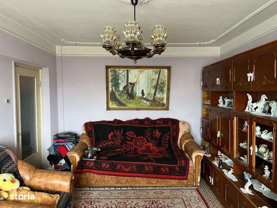 - Apartament 2 camere confort 1 decomandat Radu Negru fara imbunatatir - Imagine principală: 2/10