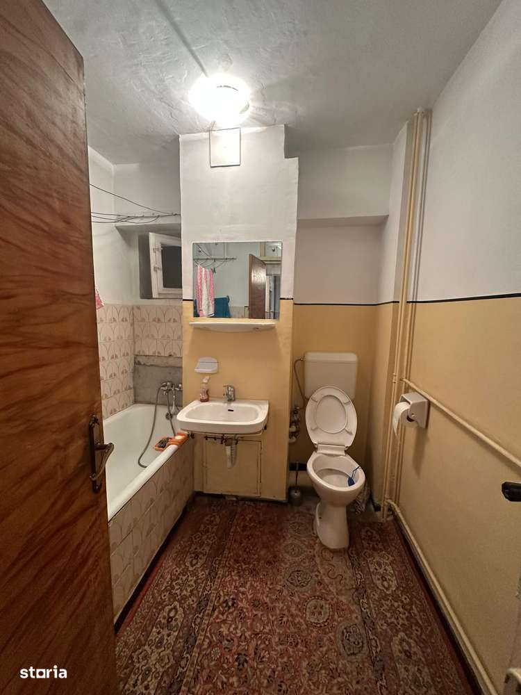 Vanzare apartament 4 camere Drumul Taberei Scoala 311 — fotografia 1