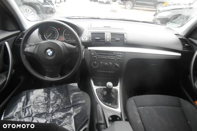BMW Seria 1 116d - 6