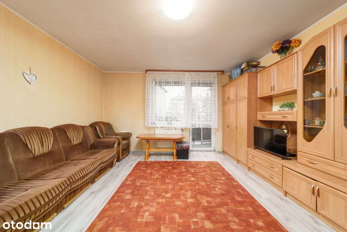 Tbs - Gdańsk Jasień. Dobry układ, świetna okolica.-0