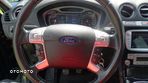 Ford S-Max - 22