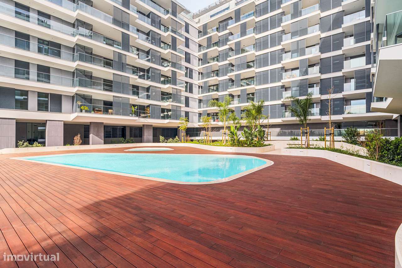 Apartamento t1 à venda na Avenida dos Combatentes, 70-33