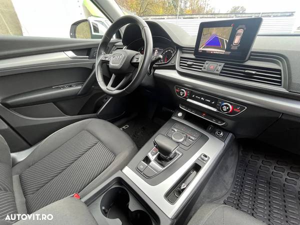 Audi Q5 2.0 TDI quattro S tronic - 12