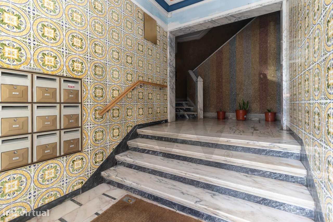 Apartamento T2 - Laranjeiro-29