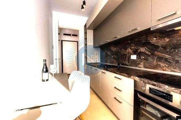 Apartament 2 camere Luxuria Residence cu loc de parcare - Imagine principală: 5/13