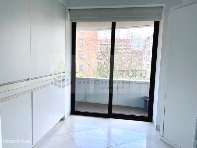 Apartamento T3 | Foz do Douro | varandas 45m2 | Garagem Box 40m2-9