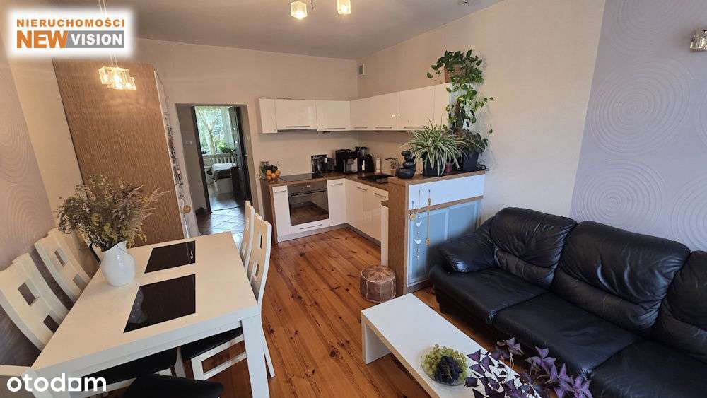 Ul.TYsiąclecia, Mieszkanie w niskim bloku - Pełny obrazek: 2/17