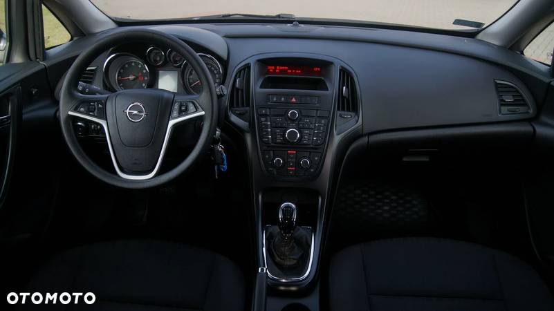 Opel Astra IV 1.4 Enjoy - 15