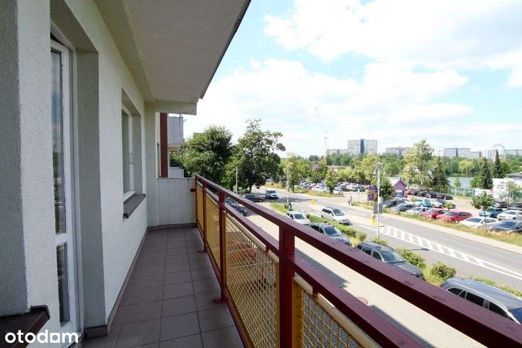 Duże mieszkanie do własnej aranżacji.-6