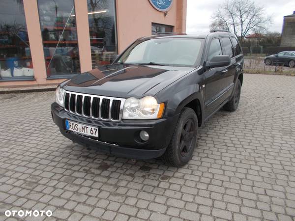 Jeep Grand Cherokee - 1