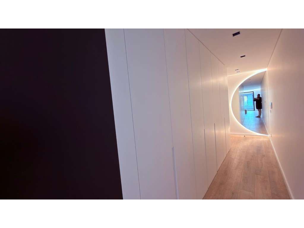 T1 renovado totalmente equipado e mobilado - Grande imagem: 5/14