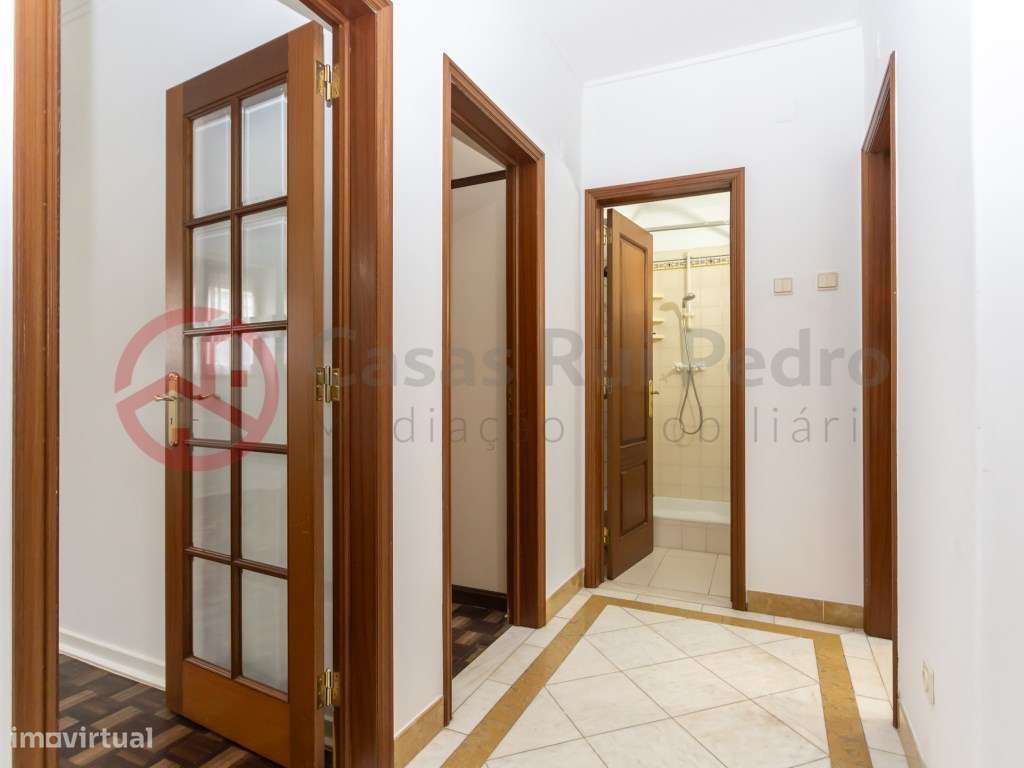 Apartamento T3 na Cova Piedade-16