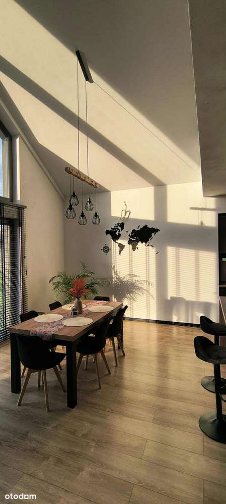 Sprzedaż bez prowizji kupującego - komfortowy i nowoczesny dom-6