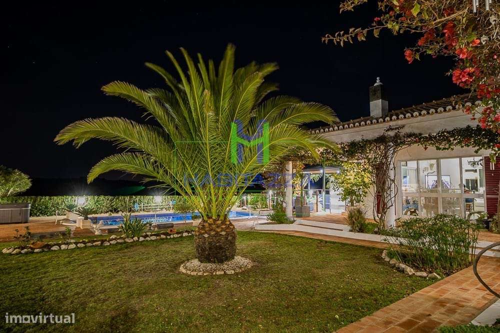 Fantástica Moradia Térrea T3+1, com piscina, grande jardim, e garagem, - Grande imagem: 2/60