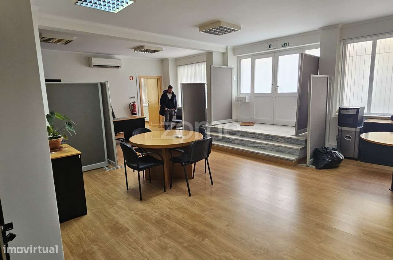 Escritório - Barreiro - Grande imagem: 3/9