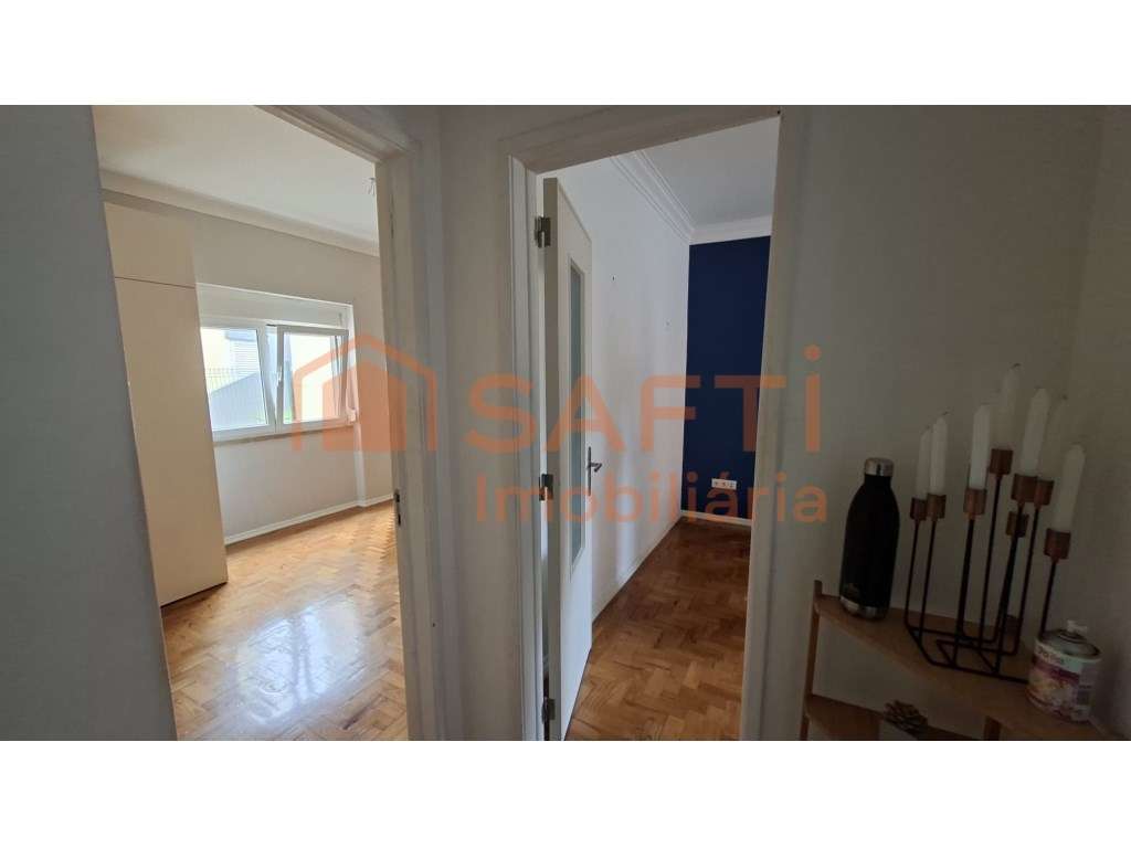 T1 Semi Mobilado - Laranjeiro - Almada - Grande imagem: 5/25