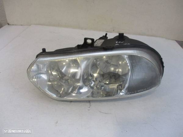 Farol Optica Alfa Romeo 156 Esquerdo - 2