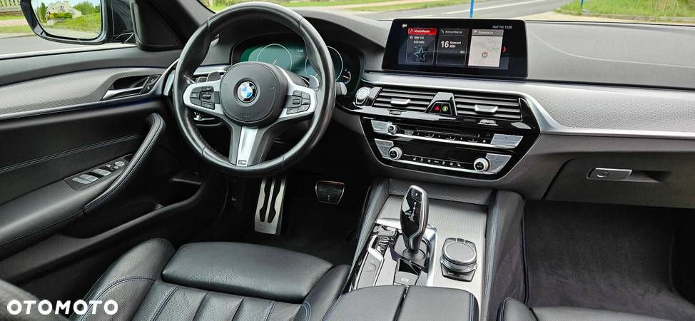 BMW Seria 5 520d M Sport - 17