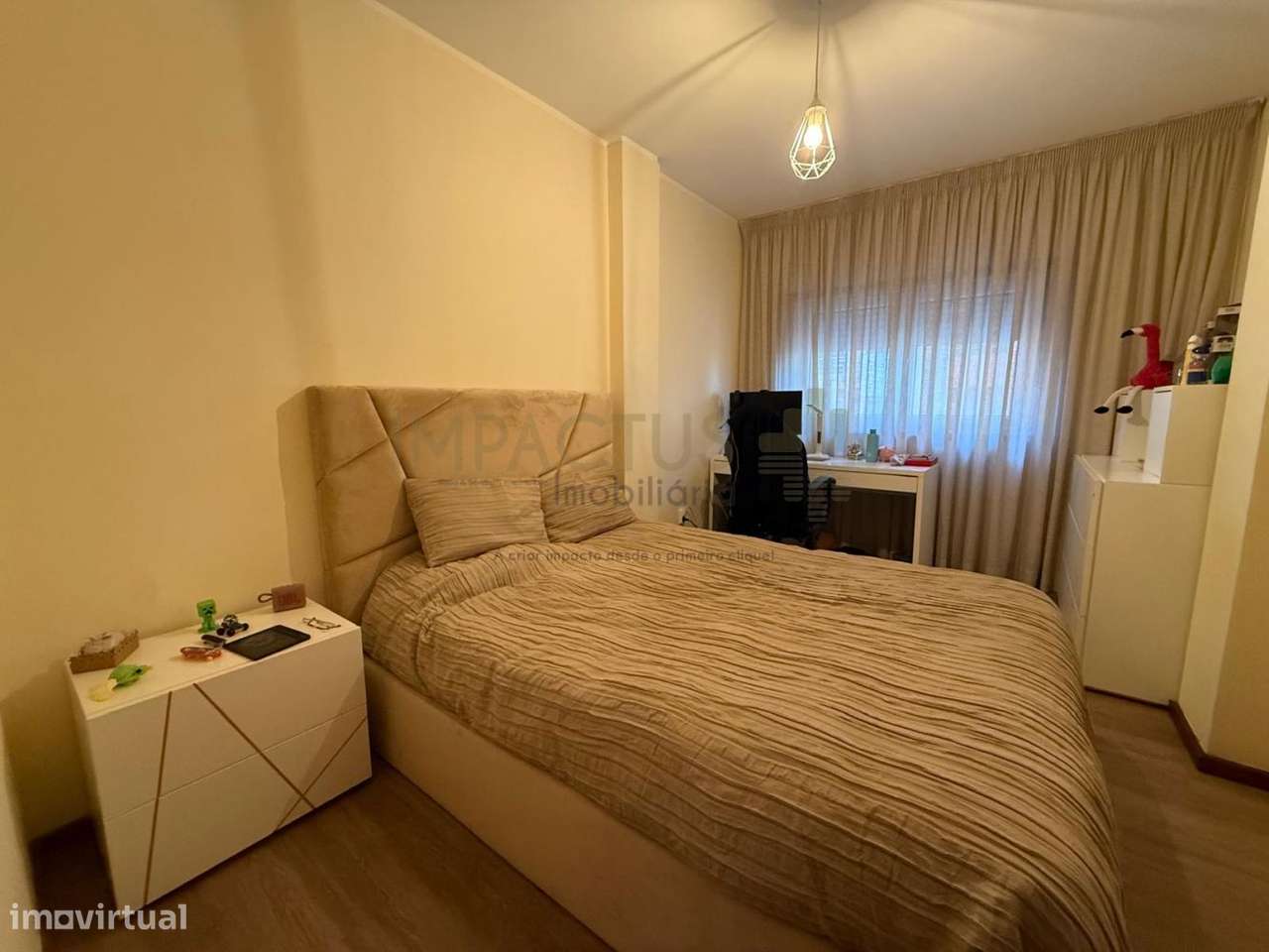 Apartamento T2 com garagem no centro-14